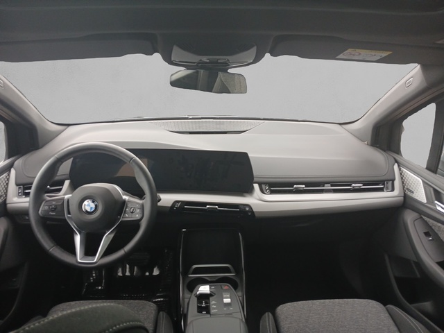 BMW Serie 2 218d Active Tourer color Gris. Año 2025. 110KW(150CV). Diésel. En concesionario Enekuri Motor de Vizcaya