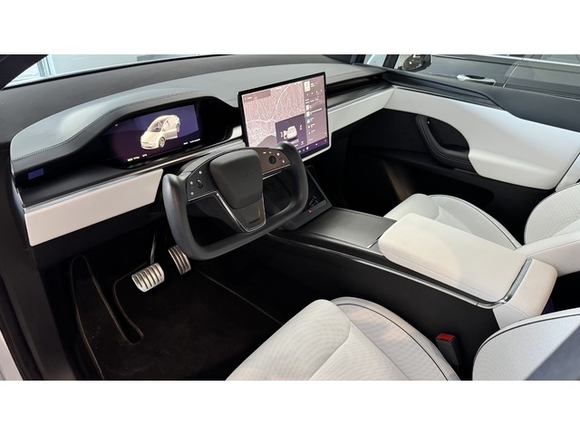Tesla Model X Plaid AWD 750 kW (1020 CV)