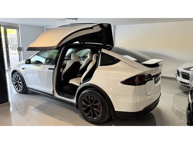 Tesla Model X Plaid AWD 750 kW (1020 CV)