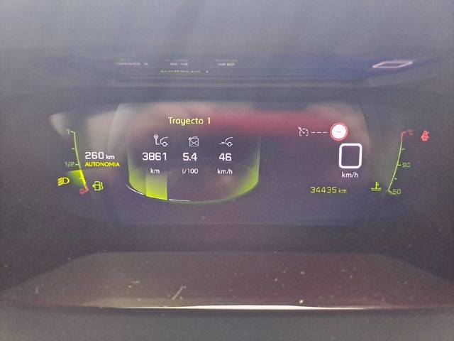 Peugeot 2008 BlueHDi 110 Allure 81 kW (110 CV)
