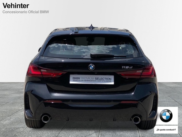 BMW Serie 1 118d color Negro. Año 2024. 110KW(150CV). Diésel. En concesionario Vehinter Getafe de Madrid