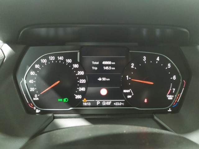 BMW Serie 1 118i color Gris. Año 2019. 103KW(140CV). Gasolina. En concesionario Hispamovil Elche de Alicante