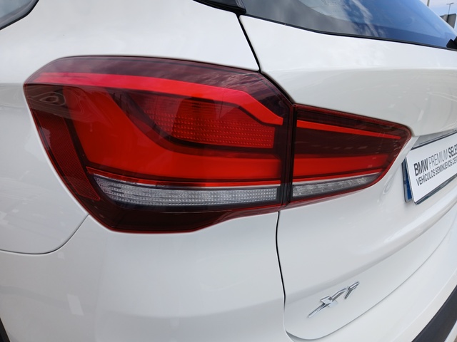BMW X1 sDrive18d color Blanco. Año 2019. 110KW(150CV). Diésel. En concesionario GANDIA Automoviles Fersan, S.A. de Valencia
