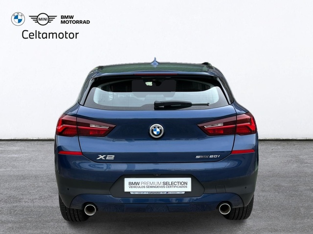 BMW X2 sDrive20i color Azul. Año 2021. 141KW(192CV). Gasolina. En concesionario Celtamotor Vigo de Pontevedra