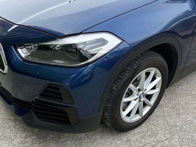 BMW X2 sDrive20i color Azul. Año 2021. 141KW(192CV). Gasolina. En concesionario Celtamotor Vigo de Pontevedra