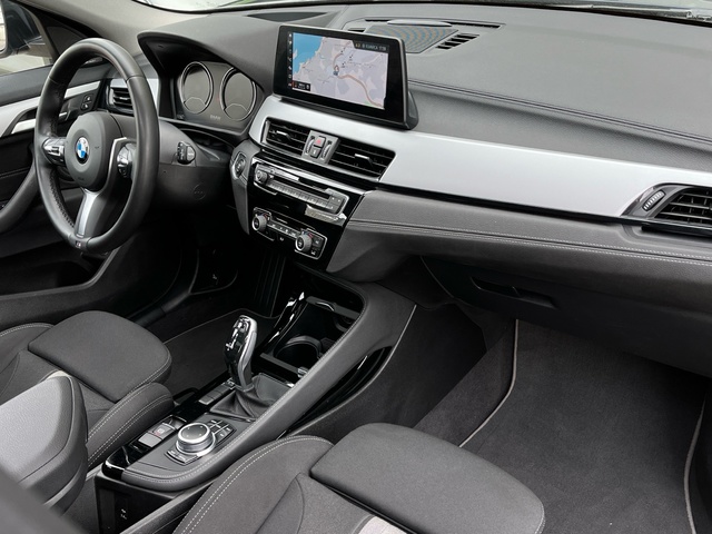 BMW X2 sDrive20i color Azul. Año 2021. 141KW(192CV). Gasolina. En concesionario Celtamotor Vigo de Pontevedra