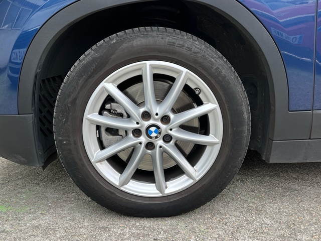 BMW X2 sDrive20i color Azul. Año 2021. 141KW(192CV). Gasolina. En concesionario Celtamotor Vigo de Pontevedra