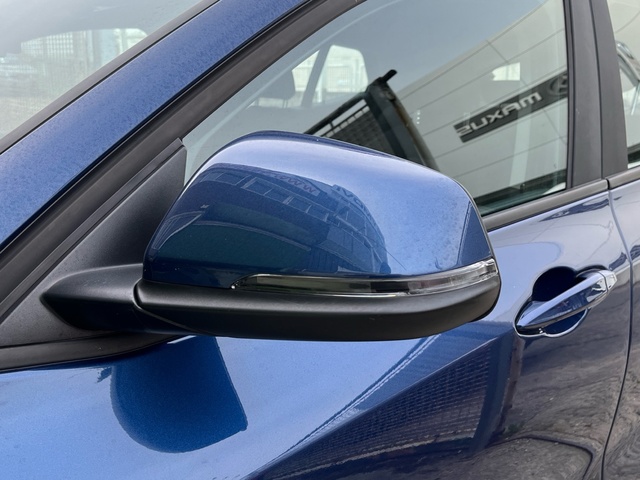 BMW X2 sDrive20i color Azul. Año 2021. 141KW(192CV). Gasolina. En concesionario Celtamotor Vigo de Pontevedra