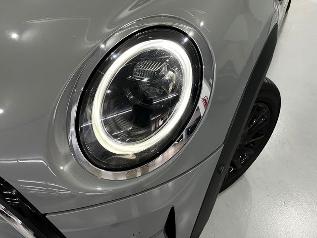 fotoG 5 del MINI MINI 5 Puertas Cooper 100 kW (136 CV) 136cv Gasolina del 2021 en Lleida