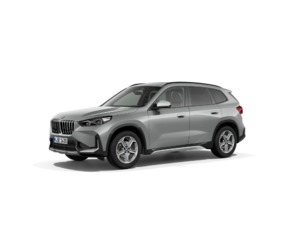 Fotos de BMW X1 xDrive20d color Gris Plata. Año 2024. 120KW(163CV). Diésel. En concesionario ALBAMOCION CIUDAD REAL  de Ciudad Real