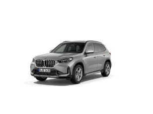 Fotos de BMW X1 xDrive20d color Gris Plata. Año 2024. 120KW(163CV). Diésel. En concesionario ALBAMOCION CIUDAD REAL  de Ciudad Real