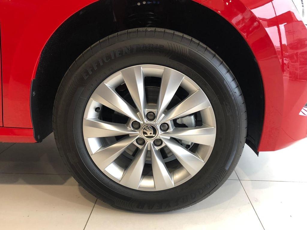 1.0 TSI Ambition 70 kW (95 CV)