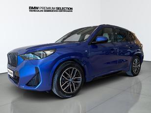 Fotos de BMW iX1 xDrive30 color Azul. Año 2023. 230KW(313CV). Eléctrico. En concesionario Automotor Premium Viso - Málaga de Málaga