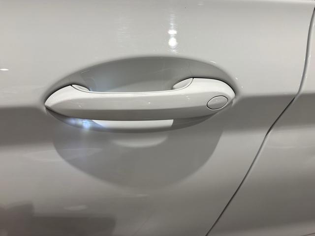 Foto 26 BMW X4 xDrive30d xLine 210 kW (286 CV)