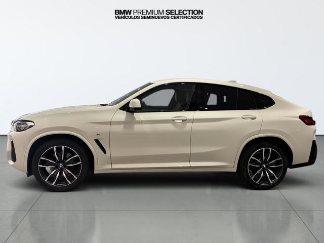 BMW X4 xDrive30d color Blanco. Año 2022. 210KW(286CV). Diésel. En concesionario Automotor Costa, S.L.U. de Almería