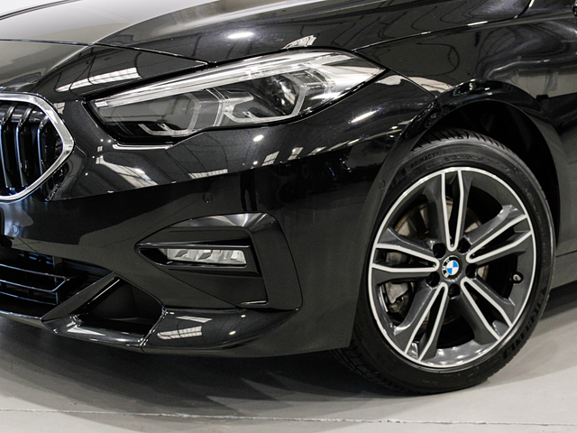 BMW Serie 2 218d Gran Coupe color Negro. Año 2024. 110KW(150CV). Diésel. En concesionario Barcelona Premium -- GRAN VIA de Barcelona