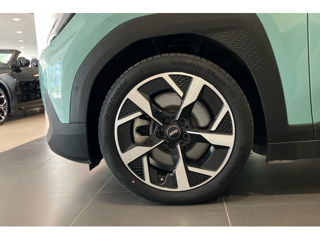 fotoG 15 del MINI MINI Aceman SE 160 kW (218 CV) 218cv Eléctrico del 2025 en Illes Balears