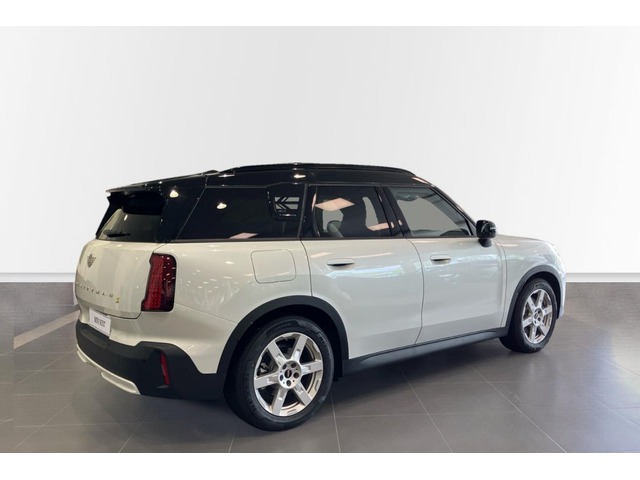 fotoG 3 del MINI MINI Countryman SE ALL4 230 kW (313 CV) 313cv Eléctrico del 2024 en Illes Balears