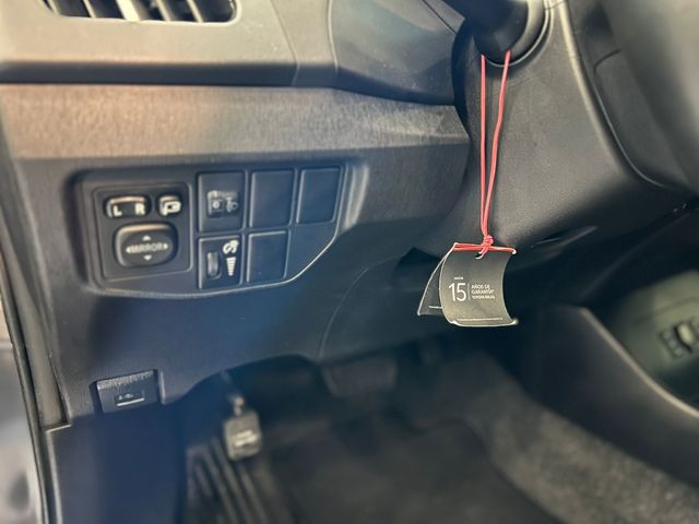 Toyota Prius 1.8 HSD Hibrido Executive 100 kW (136 CV)