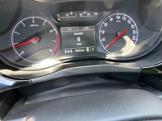 Opel Corsa 1.4 Selective Auto 66 kW (90 CV)
