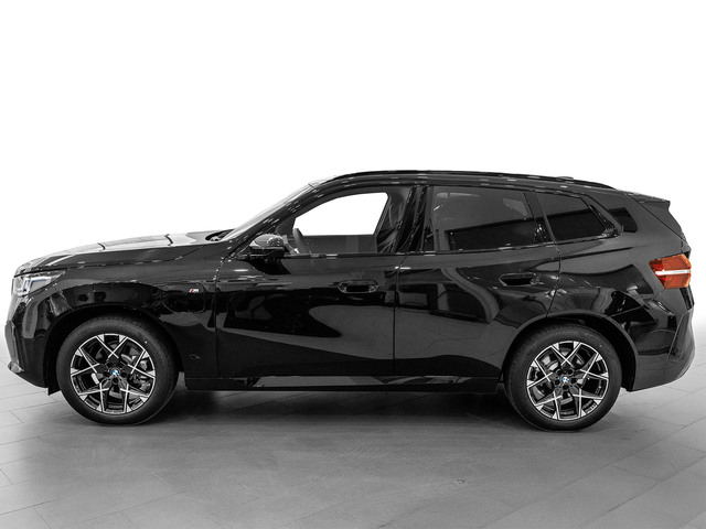 BMW X3 xDrive20d color Negro. Año 2025. 145KW(197CV). Diésel. En concesionario Caetano Cuzco, Alcalá de Madrid