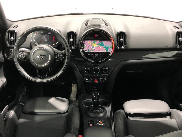fotoG 6 del MINI MINI Countryman Cooper 100 kW (136 CV) 136cv Gasolina del 2021 en Madrid