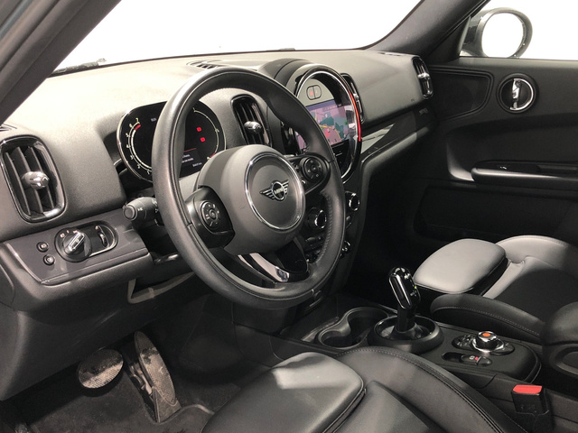fotoG 14 del MINI MINI Countryman Cooper 100 kW (136 CV) 136cv Gasolina del 2021 en Madrid