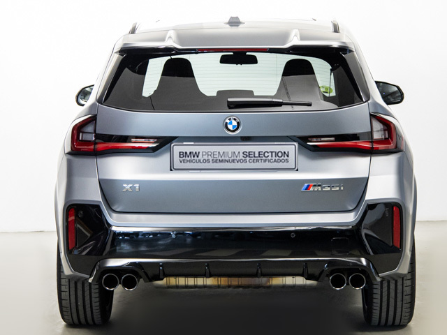 BMW X1 M35i color Gris. Año 2024. 221KW(300CV). Gasolina. En concesionario BMW Fuenteolid Valladolid de Valladolid