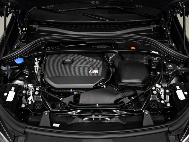 BMW X1 M35i color Gris. Año 2024. 221KW(300CV). Gasolina. En concesionario BMW Fuenteolid Valladolid de Valladolid