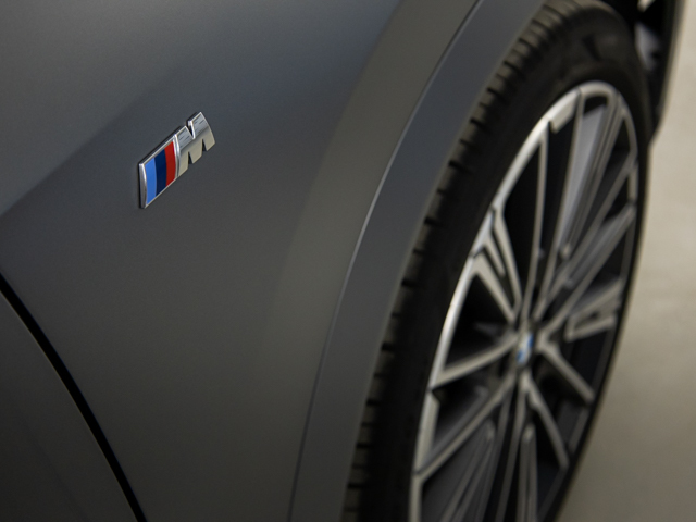 BMW X1 M35i color Gris. Año 2024. 221KW(300CV). Gasolina. En concesionario BMW Fuenteolid Valladolid de Valladolid