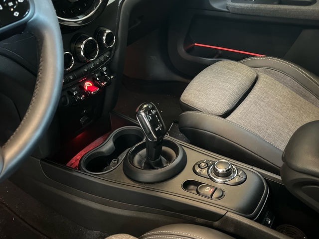 fotoG 13 del MINI MINI Countryman Cooper 100 kW (136 CV) 136cv Gasolina del 2022 en Pontevedra