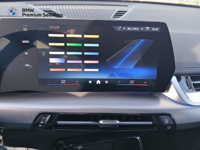 BMW iX1 eDrive20 color Blanco. Año 2025. 150KW(204CV). Eléctrico. En concesionario Adler Motor S.L. TOLEDO de Toledo