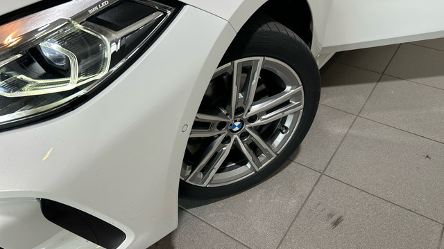 fotoG 5 del BMW Serie 1 118i 103 kW (140 CV) 140cv Gasolina del 2021 en Madrid
