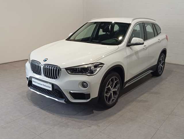 BMW X1 sDrive18i color Blanco. Año 2020. 103KW(140CV). Gasolina. En concesionario Motor Munich - Terrassa - VO de Barcelona