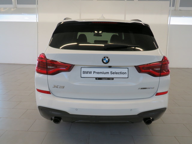 BMW X3 xDrive20d color Blanco. Año 2021. 140KW(190CV). Diésel. En concesionario Lugauto S.A. de Lugo