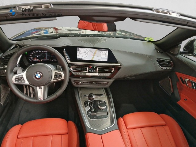 BMW Z4 M40i Cabrio color Negro. Año 2024. 250KW(340CV). Gasolina. En concesionario Adler Motor S.L. TOLEDO de Toledo