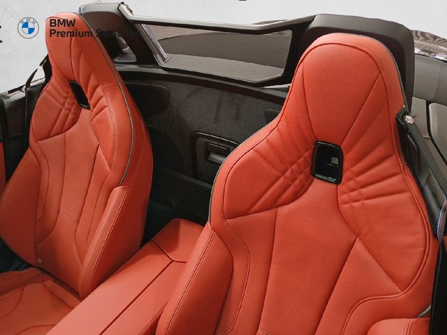 BMW Z4 M40i Cabrio color Negro. Año 2024. 250KW(340CV). Gasolina. En concesionario Adler Motor S.L. TOLEDO de Toledo