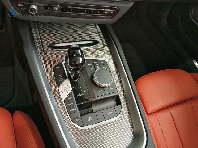 BMW Z4 M40i Cabrio color Negro. Año 2024. 250KW(340CV). Gasolina. En concesionario Adler Motor S.L. TOLEDO de Toledo