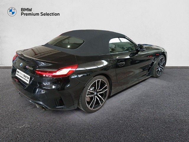 BMW Z4 M40i Cabrio color Negro. Año 2024. 250KW(340CV). Gasolina. En concesionario Adler Motor S.L. TOLEDO de Toledo