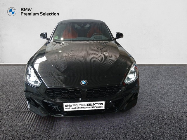 BMW Z4 M40i Cabrio color Negro. Año 2024. 250KW(340CV). Gasolina. En concesionario Adler Motor S.L. TOLEDO de Toledo