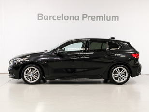 Fotos de BMW Serie 1 118d color Negro. Año 2024. 110KW(150CV). Diésel. En concesionario Barcelona Premium -- GRAN VIA de Barcelona