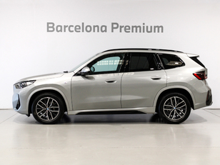 Fotos de BMW X1 sDrive18d color Gris Plata. Año 2024. 110KW(150CV). Diésel. En concesionario Barcelona Premium -- GRAN VIA de Barcelona