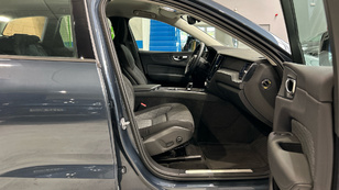 Volvo XC60 B4 G Essential Auto 145 kW (197 CV) - 7 Volvo XC60 B4 G Ocasión 145 KW (197CV) - 7