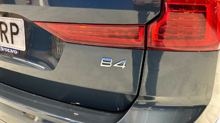 Volvo XC60 B4 G Essential Auto 145 kW (197 CV) - 26 Volvo XC60 B4 G Ocasión 145 KW (197CV) - 26