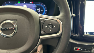 Volvo XC60 B4 G Essential Auto 145 kW (197 CV) - 40 Volvo XC60 B4 G Ocasión 145 KW (197CV) - 40