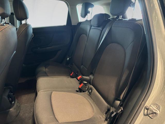 fotoG 8 del MINI MINI Countryman Cooper 100 kW (136 CV) 136cv Gasolina del 2019 en Málaga