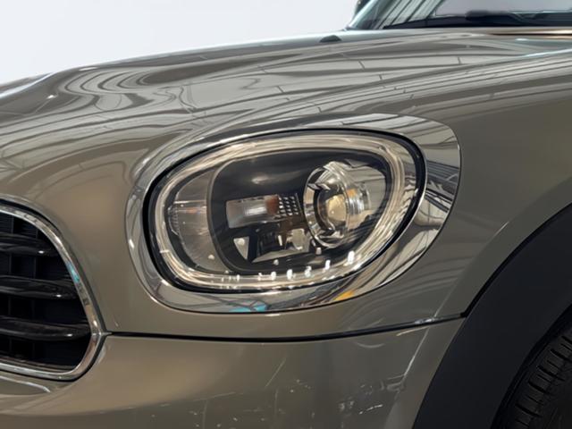 fotoG 13 del MINI MINI Countryman Cooper 100 kW (136 CV) 136cv Gasolina del 2019 en Málaga