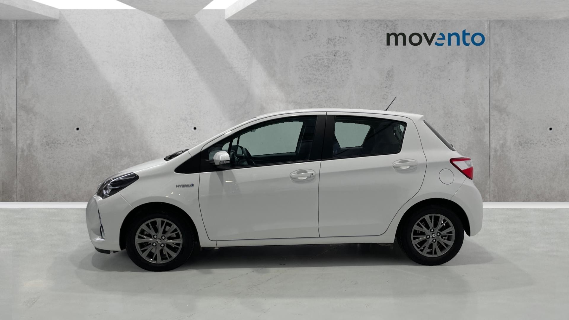 Toyota Yaris 1.5 100H - 3