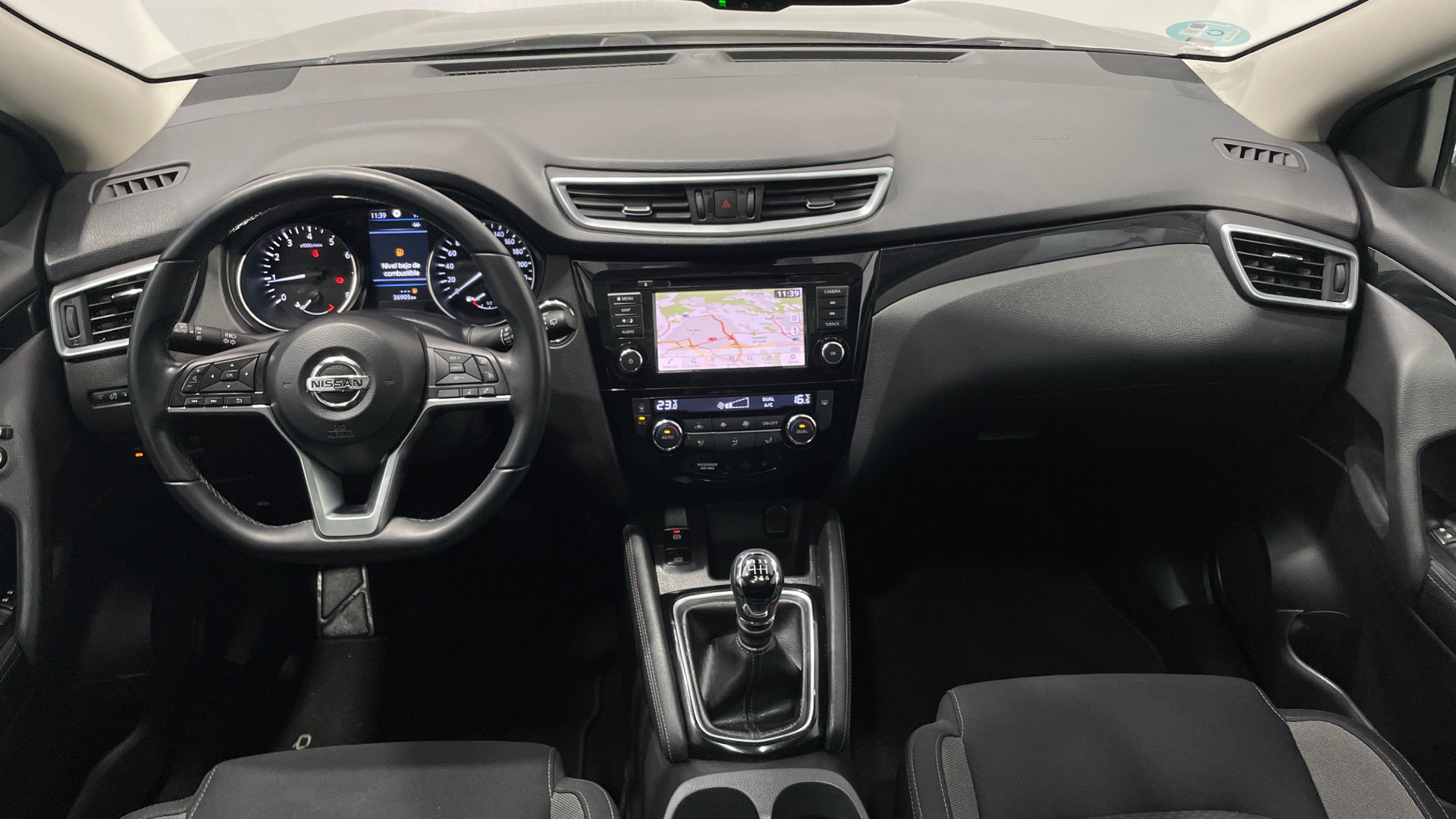 Nissan Qashqai DIG-T 140 - 8