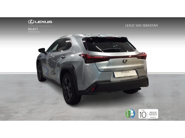 Lexus UX 250h Premium 135 kW (184 CV)